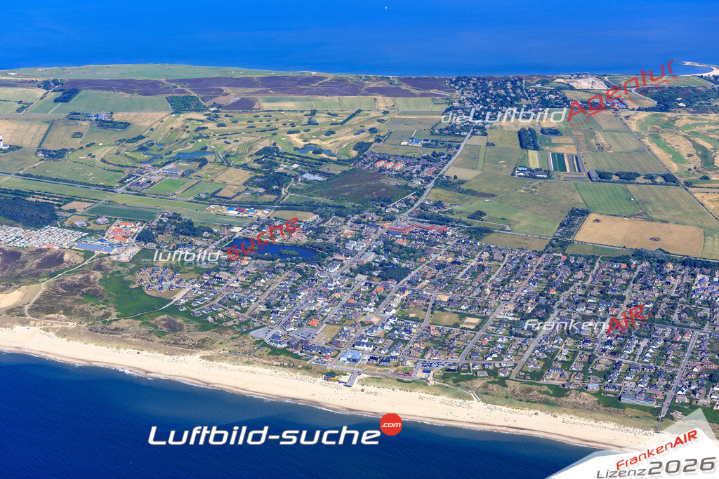 Die Luftbildaufnahme Wenningstedt - Sylt wurde 2018 mittels Flugzeug (keine Drohne) erstellt. Perfekte Schärfe und Druck- Auflösung- Garantiert!