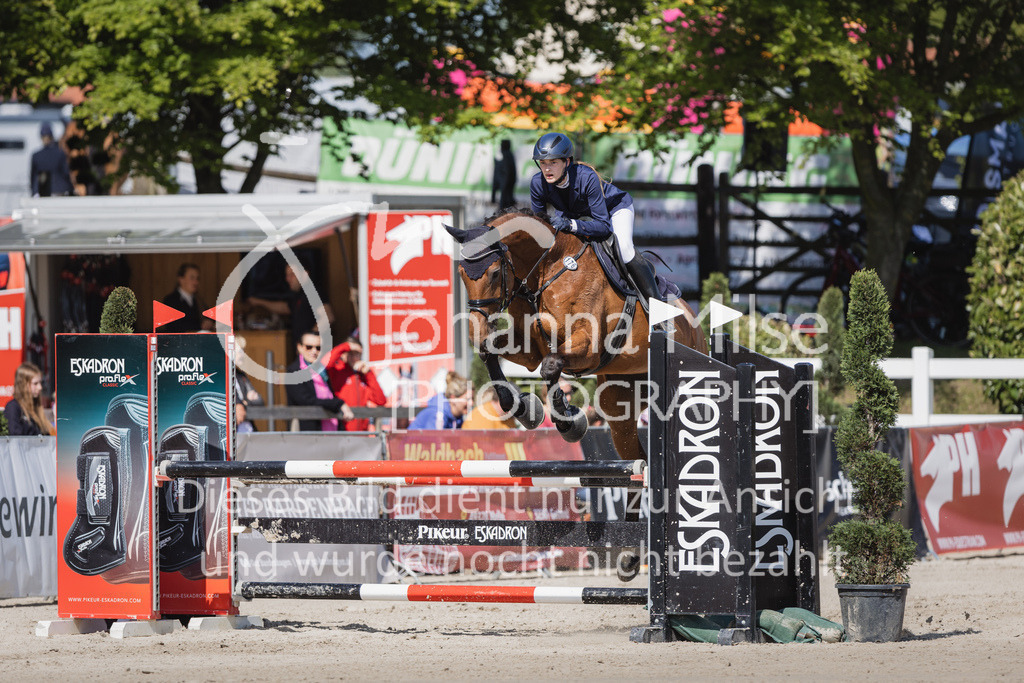 230519_MayDays_Stil-A2-U25-122 | Deine schönsten Turniermomente als professionelle Fotos! Entdecke hochwertige Pferdesport-Fotografie im Online-Shop. Jetzt Fotos finden & bestellen!