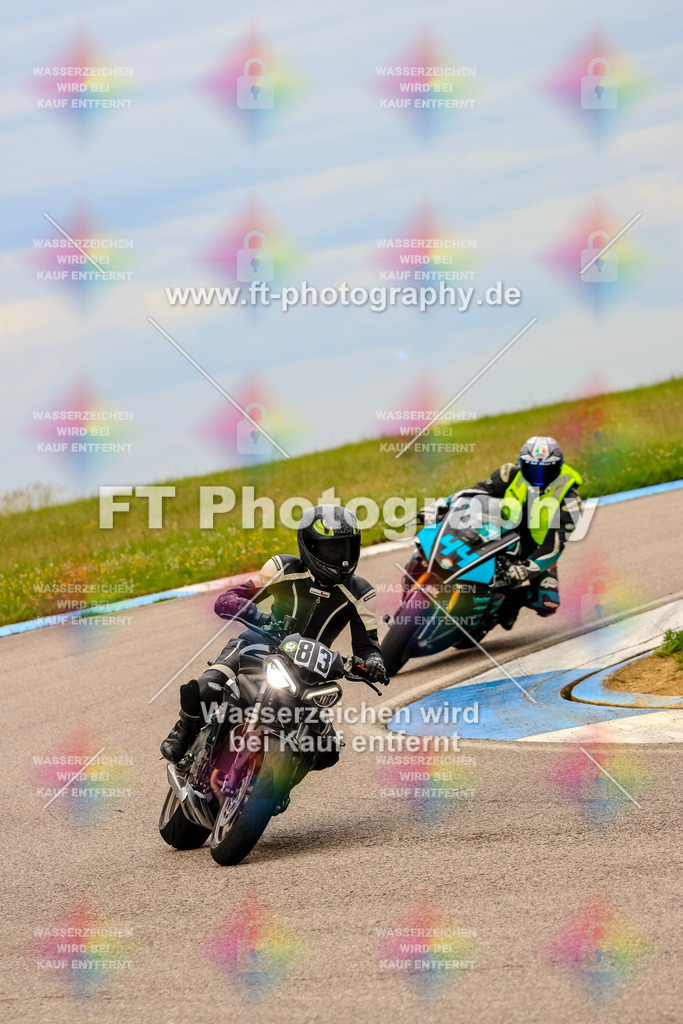 MotoTeam-2141 | Hier findet Ihr Bilder von Touristenfahrten auf der Nürburgring Nordschleife oder von anderen Veranstaltungen die ich besucht habe. Viel Spass beim Durch Schauen 