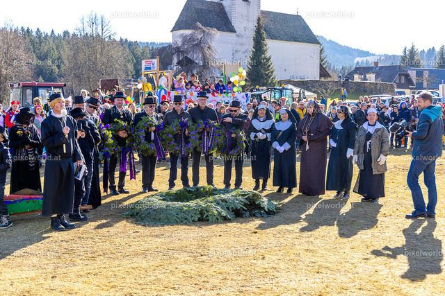 Bärentreiben in Steuerberg | Bildershop von pixelworld.at - Realisiert mit Pictrs.com