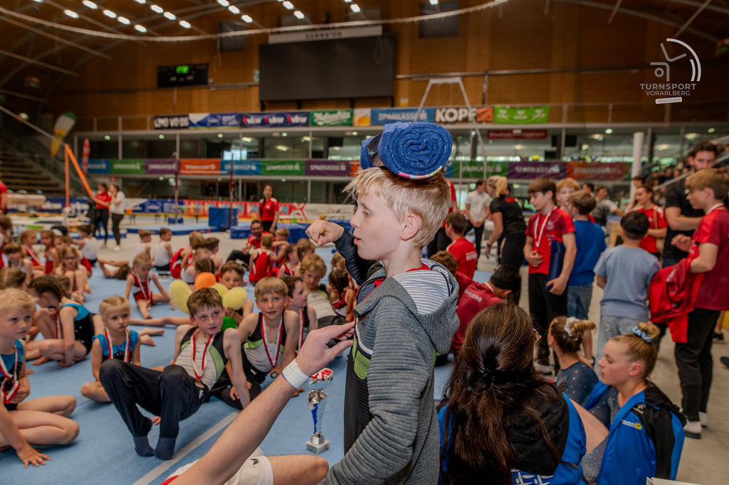 DSC_1821 | "Fussifoto.com – Ihr Ansprechpartner für hochwertige Fotografie! Entdecken Sie kreative Bilder und professionelle Dienstleistungen. Kontaktieren Sie uns für Ihre Projekte!"