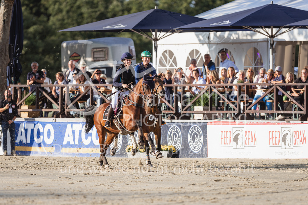 230728_BHO_Showprogramm-553 | Deine schönsten Turniermomente als professionelle Fotos! Entdecke hochwertige Pferdesport-Fotografie im Online-Shop. Jetzt Fotos finden & bestellen!