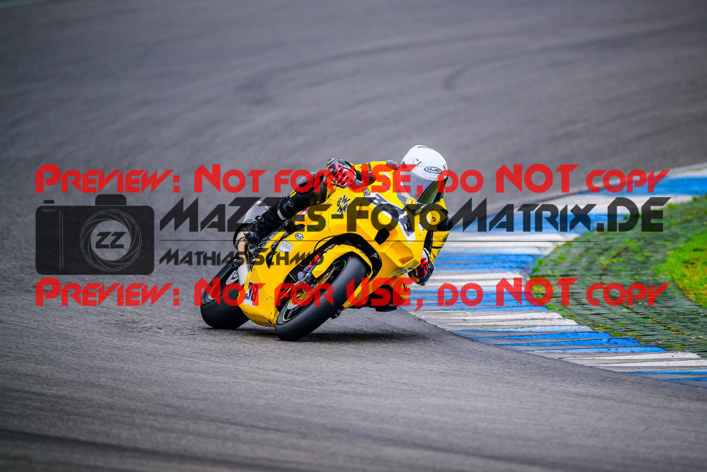 MaZZes_FotoMatrix_240614_6007705_2786 | WEISS