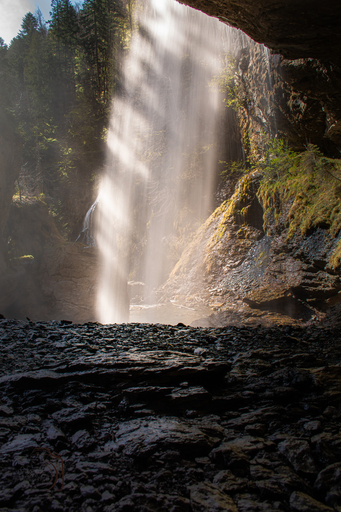 Berglistüber | Holzisphotography, Landschaftsfotografie, Wildlifefotogorafie - Realisiert mit Pictrs.com