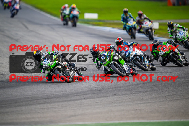 MaZZes_FotoMatrix_220924_3229 | IDM300