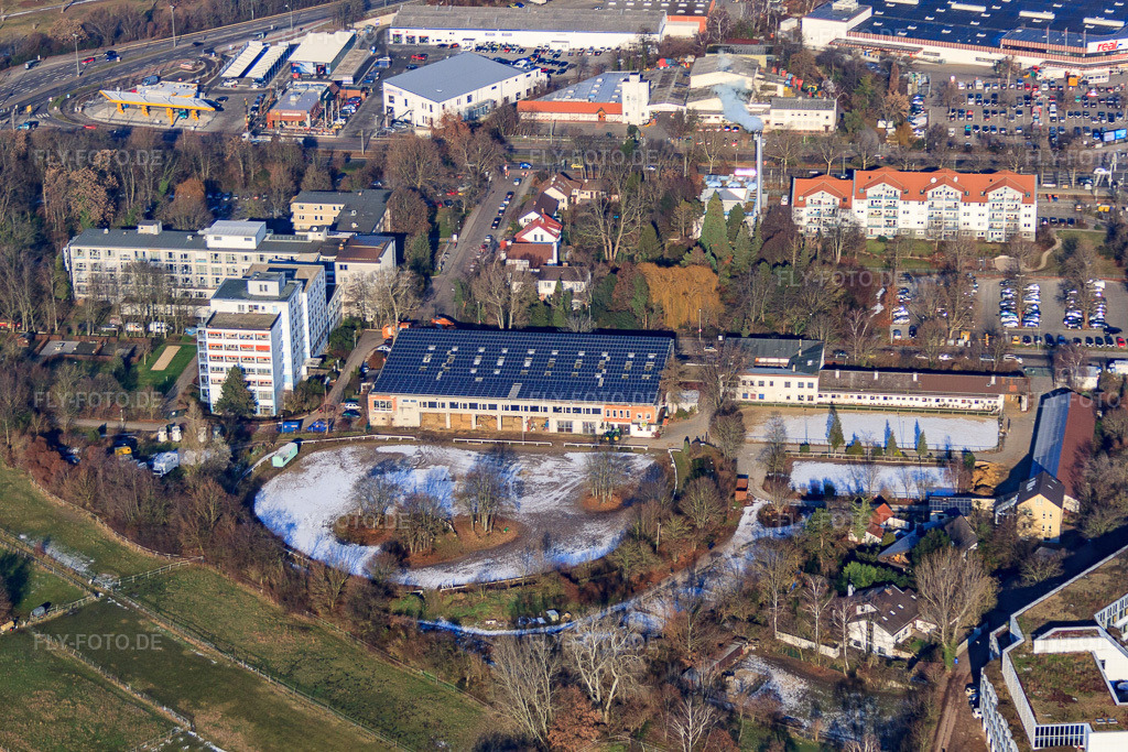 Luftbild: Krankenhaus Zum Guten Hirten und Reit- und Fahrverein e.V. im Ortsteil Oggersheim in Ludwigshafen im Bundesland Rheinland-Pfalz in Deutschland. Foto: IMG_54894.jpg vom 12.12.2012 durch Werner Riehm/FLY-FOTO.deAuflösung des Originals: 4752 x 3168 pxWWW.GUTERHIRTE-LUDWIGSHAFEN.DE