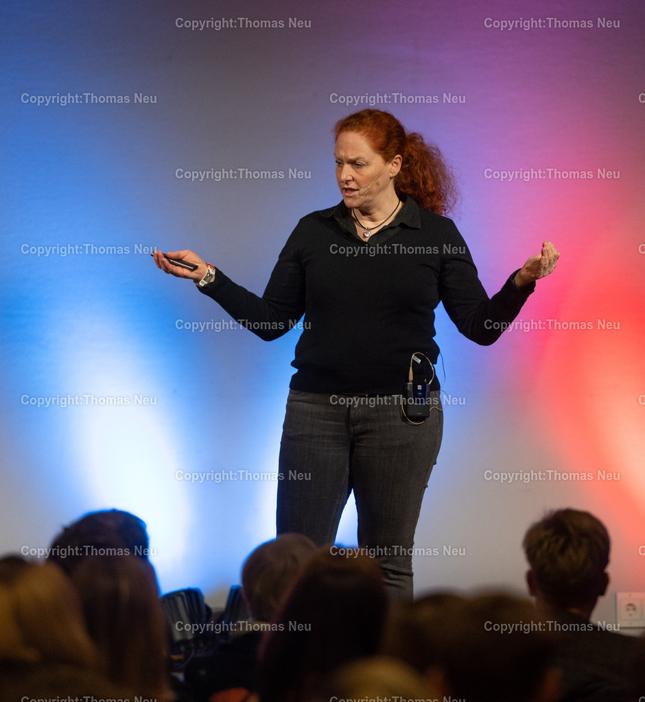 DSC_6132 | bbe, Bensheim, AKG Forum zum Thema Spielsucht mit Dr. Jutta Weikel von der Vitos-Klinik ,, Bild: Thomas Neu