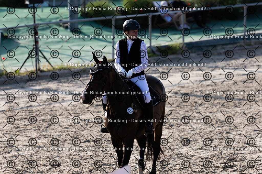 CL5A1558 | Emilia Reinking Fotografie - Realisiert mit Pictrs.com