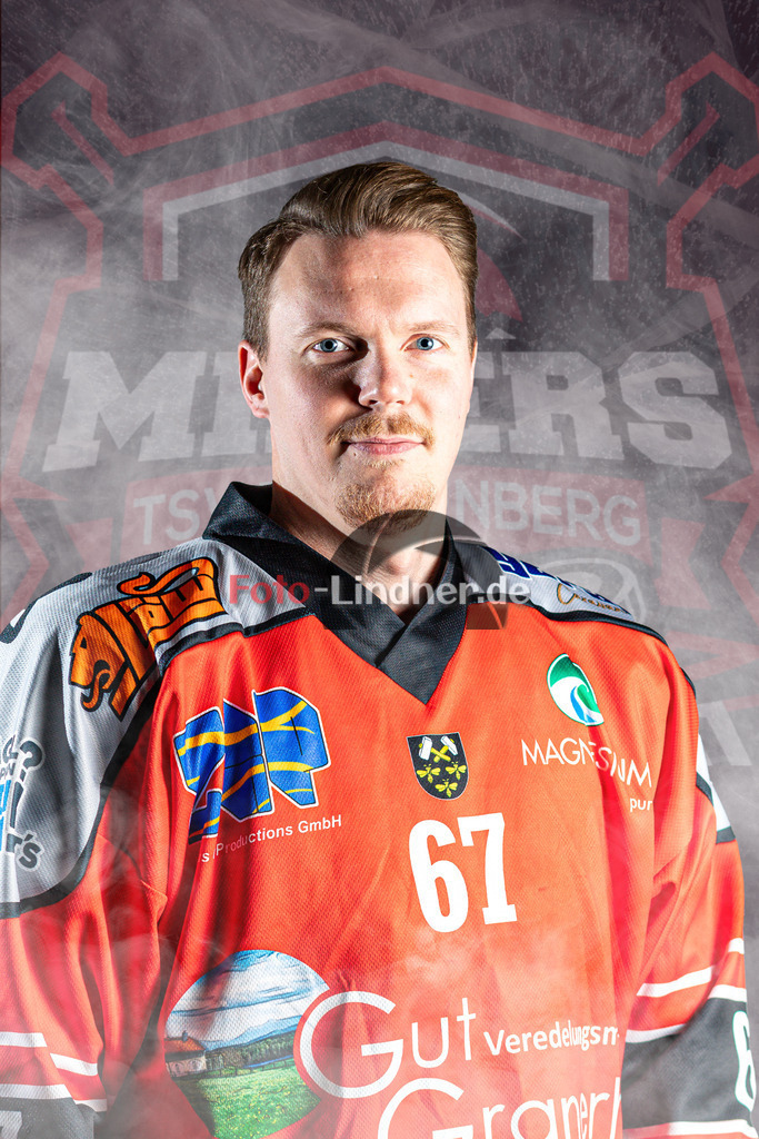 67 | Shop für Sportfotografie, Bilddatenbank, Pressefotografie, Fußball, Eishockey, Aktionsfotos