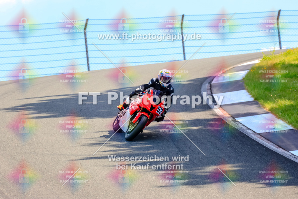 _TCM4226 | Hier findet Ihr Bilder von Touristenfahrten auf der Nürburgring Nordschleife oder von anderen Veranstaltungen die ich besucht habe. Viel Spass beim Durch Schauen 