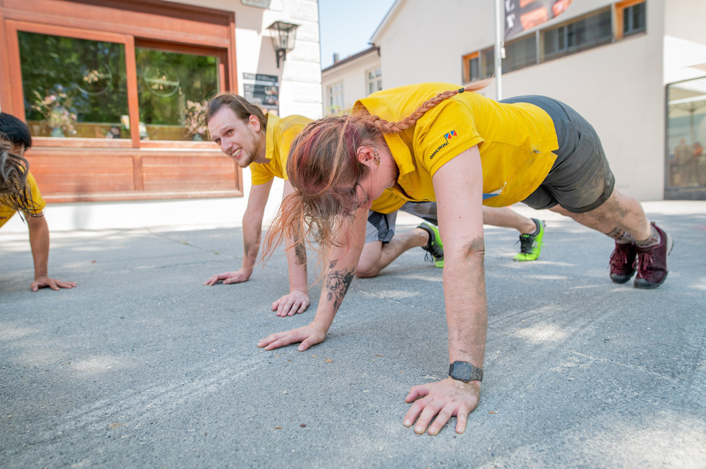 Unbenannt-211 | "Fussifoto.com – Ihr Ansprechpartner für hochwertige Fotografie! Entdecken Sie kreative Bilder und professionelle Dienstleistungen. Kontaktieren Sie uns für Ihre Projekte!"