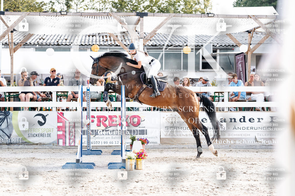 CK906425 | Turnierfotografie Pferdefotografie Trier Rheinland-Pfalz Pferdesport Reitsport Tierfotografie Sportfotografie Pferdevideo Pferdevideografie Equestrianvideography equestrianphotography  - Realisiert mit Pictrs.com