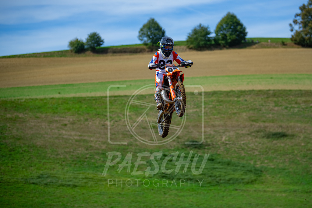 85 (234) | Paeschuphoto Shop - Wer nicht sucht der auch nicht findet.Ob Motocrossbilder oder von einem besuchtem Spiel, Hauptsache Action. - Realisiert mit Pictrs.com