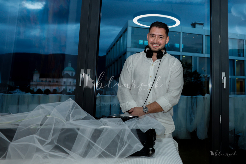 _J4A9910 | Sportbilder, Sportfotograf, Hochzeits- und Eventfotografin, Flugshows, Portraits und Tiershooting, Aviation, Downhill, Nationalleague, Swissleague, International