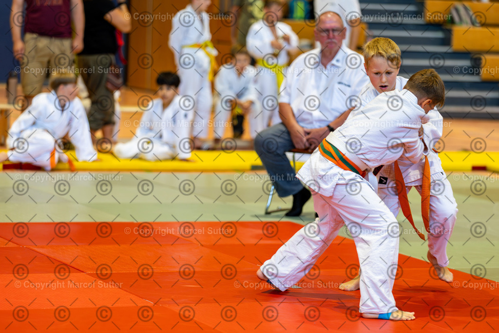 20260620-103642-_G2A9376-MarcelSutter | Finde und bestelle deine Sport- und Eventfotos in höchster Qualität. Professionelle Aufnahmen von Wettkämpfen, Veranstaltungen und Outdoor-Events – schnell und einfach online bestellen. - Realisiert mit Pictrs.com