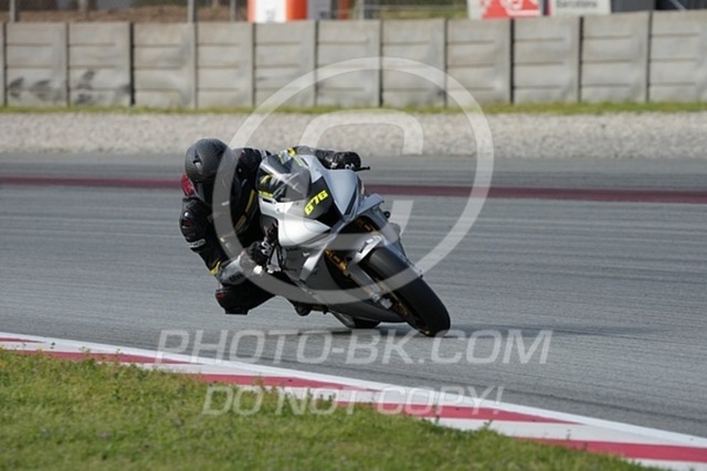 2025_04_12_PBK_22530 | Sportfotografie; SlowMotion; Video; Rennstrecke; Hafeneger; Speer; Racing; RSE; BMW; CBO; Trackday; Motorsportarena; Hockenheimring; Brno; Most; Barcelona; Valencia