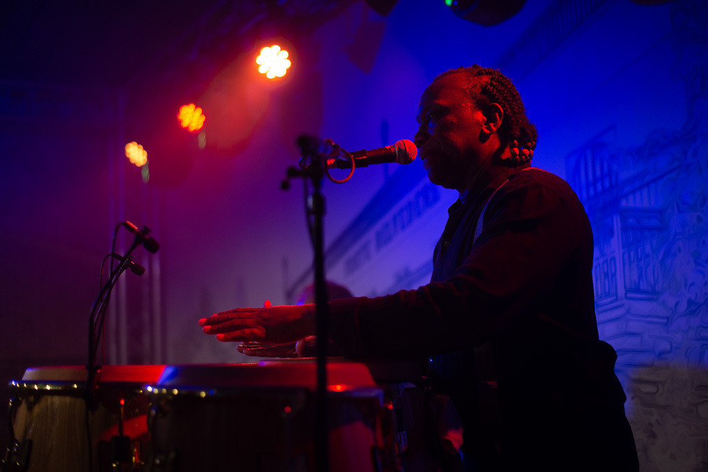 Tango meets Cuba | Tango meets Cuba mit den Klazz Brothers & Cuba Percussion im Forte Belvedere Leisnig zum Festival Hallo Leisnig 2022. - Realisiert mit Pictrs.com