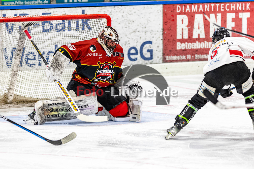 Bayernliga Eishockey Halbfinale Spiel 2, TSV Peißenberg "Miners" gegen EHC Königsbrunn 12.3.23 in Peißenberg | Bayernliga Eishockey Halbfinale Spiel 2, TSV Peißenberg "Miners" gegen EHC Königsbrunn 12.3.23 in Peißenberg