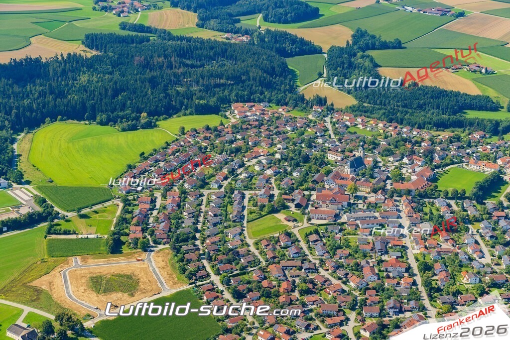Luftaufnahme von Engelsberg Vs Google Maps- Die Luftaufnahme wurde 2025 vom UL-Flugzeug heraus erstellt ( keine Drohne ) - Hochauflösende Luftaufnahme - für professionelle Ausdrucke geeignet. Die Geschenkidee !Mit Lizenz und Bildrechte bestellbar