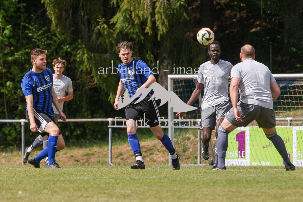 993T0457 | Medien- Sport- Entertainmentfotos