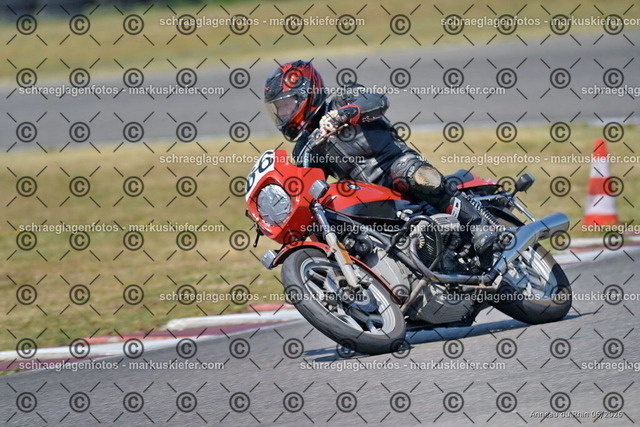 26bc03-2609 | markuskiefer.com - Realisiert mit Pictrs.com