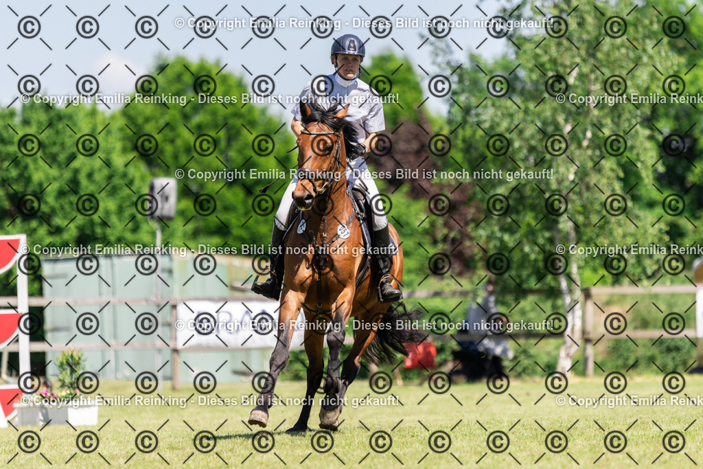 CL5A8647 | Emilia Reinking Fotografie - Realisiert mit Pictrs.com