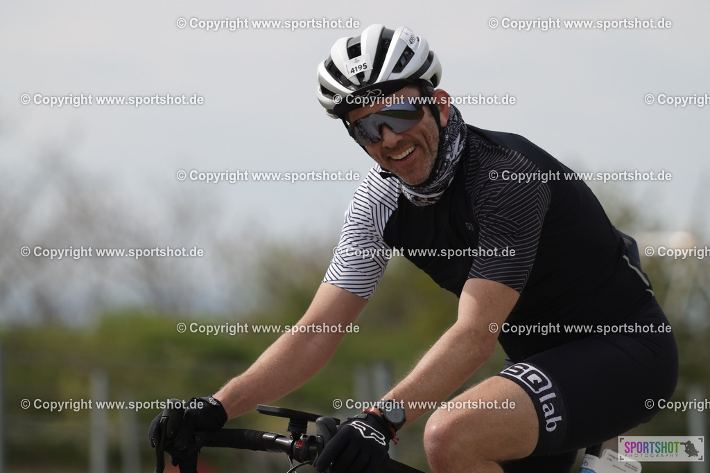 368A4684 | Neusiedlersee Radmarathon 2026@sportshot_your_pictrs #yourpictures#roadtowm2029 #nrm #neusiedlerseeradmarathon #neusiedlersee #neusiedlerseetourismus #burgenland #mörbisch #nrm26 #burgenlandtourismus #voglundco #poweredbyburgenlandtourismus #radsport #rad #marathon #ucigranfondo #visitburgenland #ucigranfondoworldseries