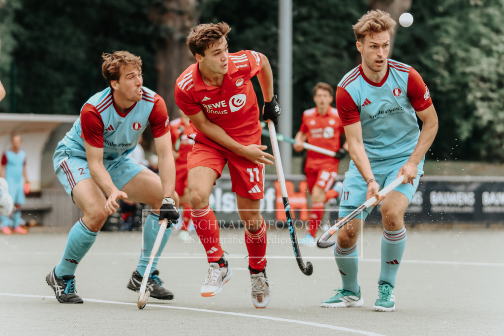 Herren_Bundesliga_02_F_RWK-UHC_21.09.25_Köln (347 von 471) | lanaschraderfotografie - Realisiert mit Pictrs.com