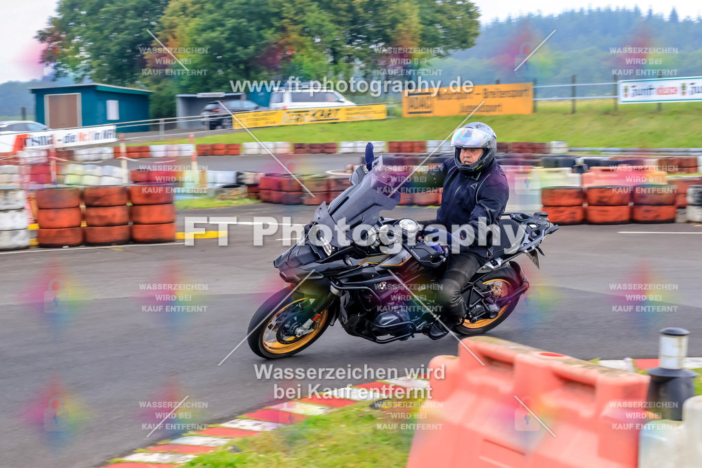 _TCM2763 | Hier findet Ihr Bilder von Touristenfahrten auf der Nürburgring Nordschleife oder von anderen Veranstaltungen die ich besucht habe. Viel Spass beim Durch Schauen 