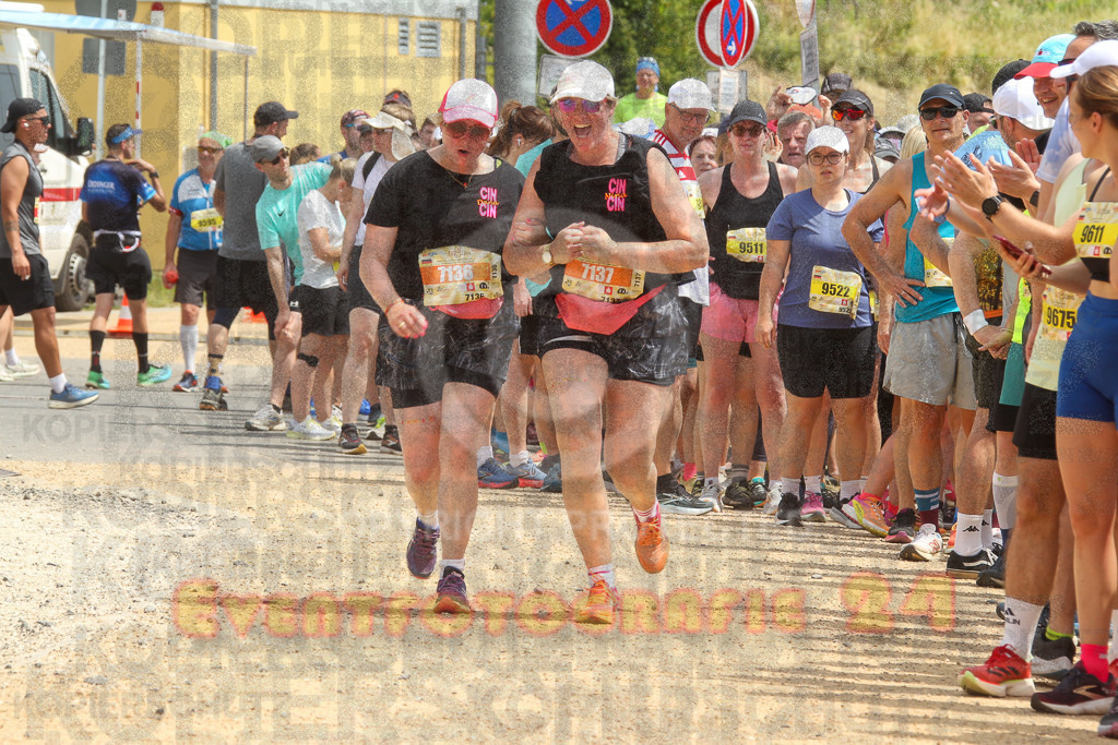 250614_1314_EV4_0718 | Sportfotografie im Rhein-Sieg Kreis, Köln, Bonn, NRW, Rheinland Pfalz, Hessen, etc. Unser Tätigkeitsfeld umfasst den Laufsport vom Volkslauf über den Marathon, Duathlon, Triathon bis zum Ultralauf wie Kölnpfad Ultra oder Schindertrail.