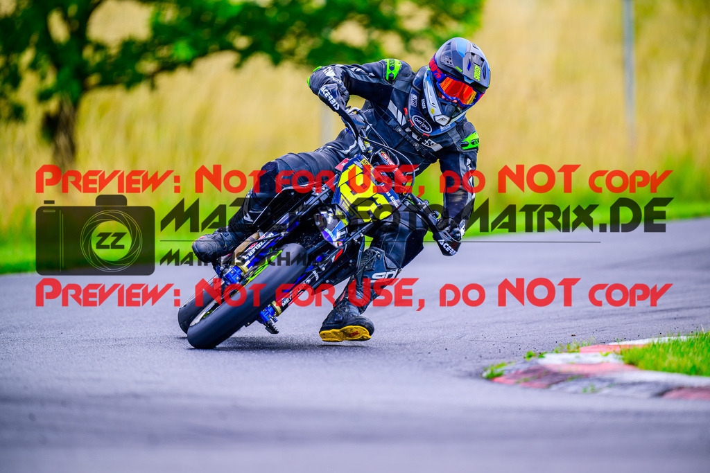 MaZZes_FotoMatrix_240713_6007705_7764 | S2