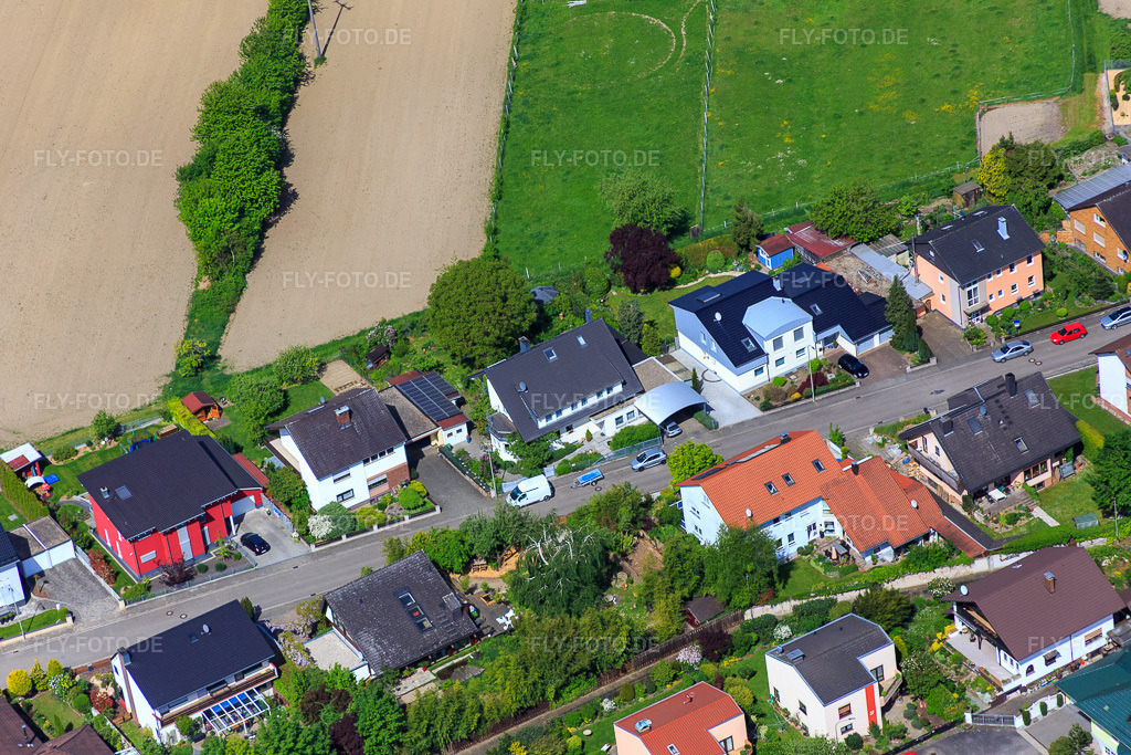 Luftbild: Konrad-Adenauer-Ring in Hagenbach im Bundesland Rheinland-Pfalz in Deutschland. Foto: IMG_078489.jpg vom 08.05.2015 durch Werner Riehm/FLY-FOTO.de
