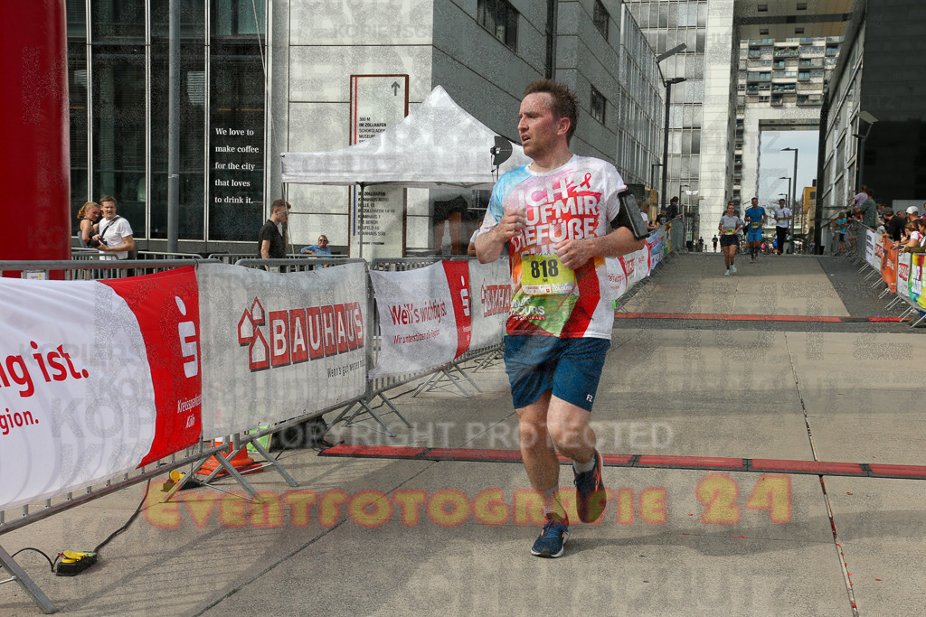 250920_1523_EX1_9244 | Sportfotografie im Rhein-Sieg Kreis, Köln, Bonn, NRW, Rheinland Pfalz, Hessen, etc. Unser Tätigkeitsfeld umfasst den Laufsport vom Volkslauf über den Marathon, Duathlon, Triathon bis zum Ultralauf wie Kölnpfad Ultra oder Schindertrail.