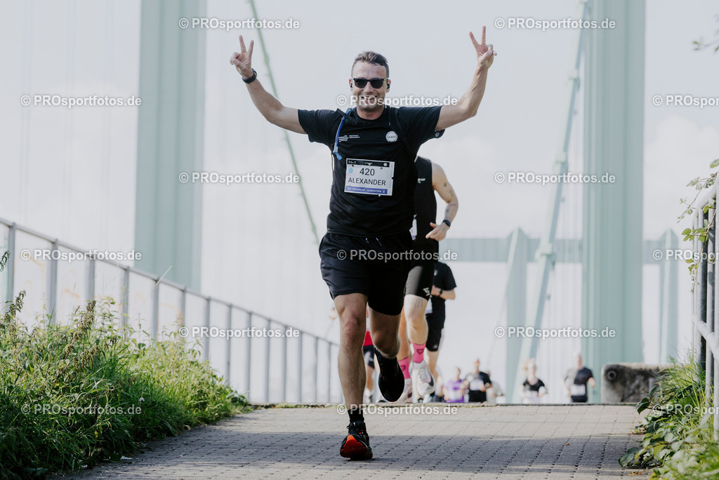250914_Brückenlauf_JM-28 | Professionelle Fotos Ihrer Laufsportveranstaltung.