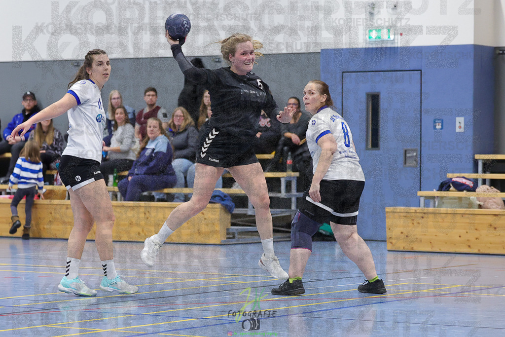 Frauen 2. Bezirksklasse, SG Rechtenbach - HSG Kleenheim/Langgöns III | Frauen 2. Bezirksklasse, SG Rechtenbach - HSG Kleenheim/Langgöns III am 16.11.2024 in Rechtenbach (Sporthalle Rechtenbach)Photo © 2024 - Jörg Heinrich - Realisiert mit Pictrs.com