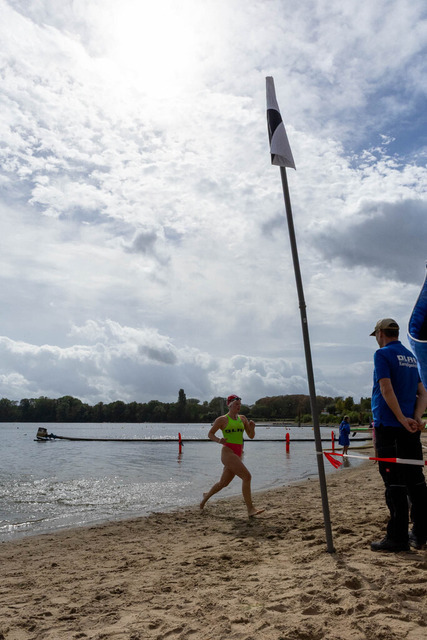 DLRG, Rettungssport, Beach- & Oceanevents, NRW-Landesmeisterschaften Freiwasser Rettungssport 2026 20.09.2026 | Kalkar-Wissel, Deutschland - September, 20: Impressionen der 7. NRW-Landesmeisterschaften Freiwasser Rettungssport 2026 im Naturbad Wisseler See (Foto: Benedikt Lang (DLRG)) - Realisiert mit Pictrs.com
