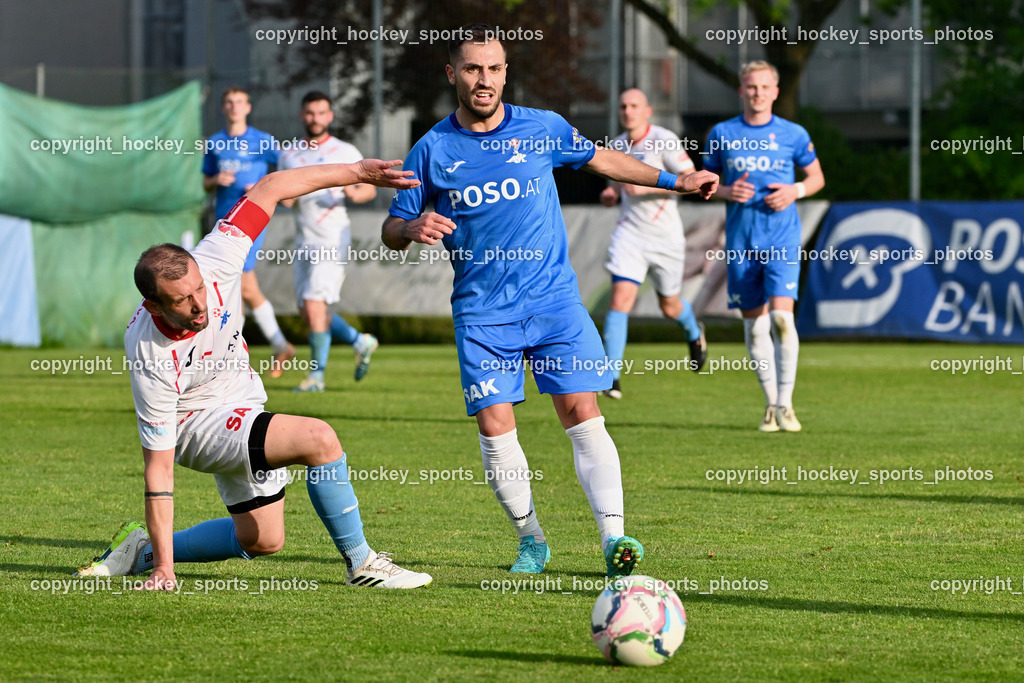 SAK Klagenfurt vs. SVG Bleiburg | #77 Patrick Paul Oswaldi SVG Bleiburg, #10 Yosifov Svetlozar Angelov SAK, SAK Klagenfurt vs. SVG Bleiburg, SAK Klagenfurt vs. SVG Bleiburg am 11.05.2024 in Klagenfurt (Sportpark Welzenegg), Austria, (Photo by Bernd Stefan)
