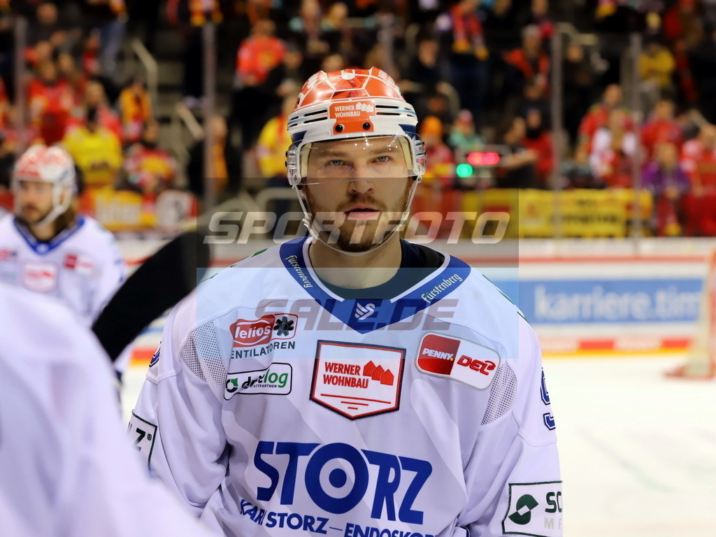 Sebastian Uvira - SWW | Sebastian Uvira - SWW - Realisiert mit Pictrs.com