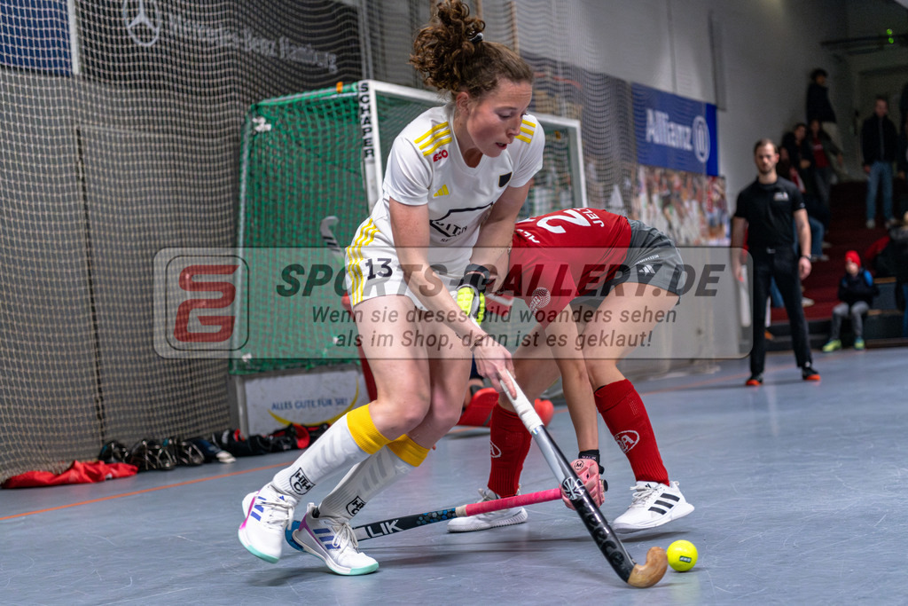 SM_2024-12-20-D85_-501 | 1.Bundesliga Hallenhockey  (W) DCADA - HTHC / 6:5 (3:3)