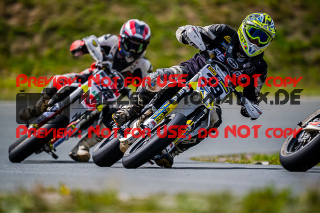 MaZZes_FotoMatrix_220904_9377 | S4