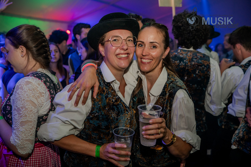 DSC_5434 | "Fussifoto.com – Ihr Ansprechpartner für hochwertige Fotografie! Entdecken Sie kreative Bilder und professionelle Dienstleistungen. Kontaktieren Sie uns für Ihre Projekte!"