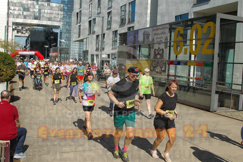240921_1302_EV4_7861 | Sportfotografie im Rhein-Sieg Kreis, Köln, Bonn, NRW, Rheinland Pfalz, Hessen, etc. Unser Tätigkeitsfeld umfasst den Laufsport vom Volkslauf über den Marathon, Duathlon, Triathon bis zum Ultralauf wie Kölnpfad Ultra oder Schindertrail.
