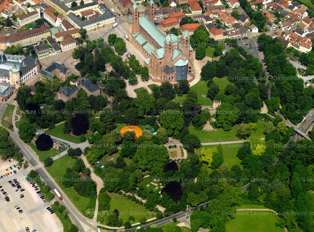 2739578 | Domgarten zu Speyer