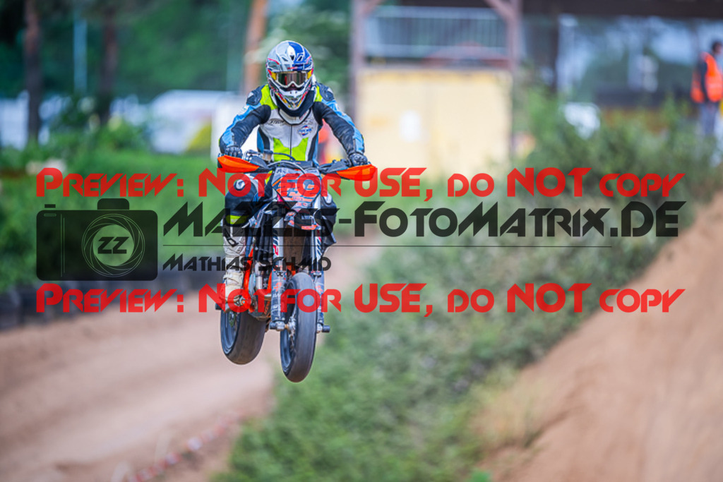 MaZZes_FotoMatrix_220528_6861 | Fotograf Mathias Schmid
Sportfotograf,
Eventfotograf,
Hochzeitsfotograf,
Portraitfotograf