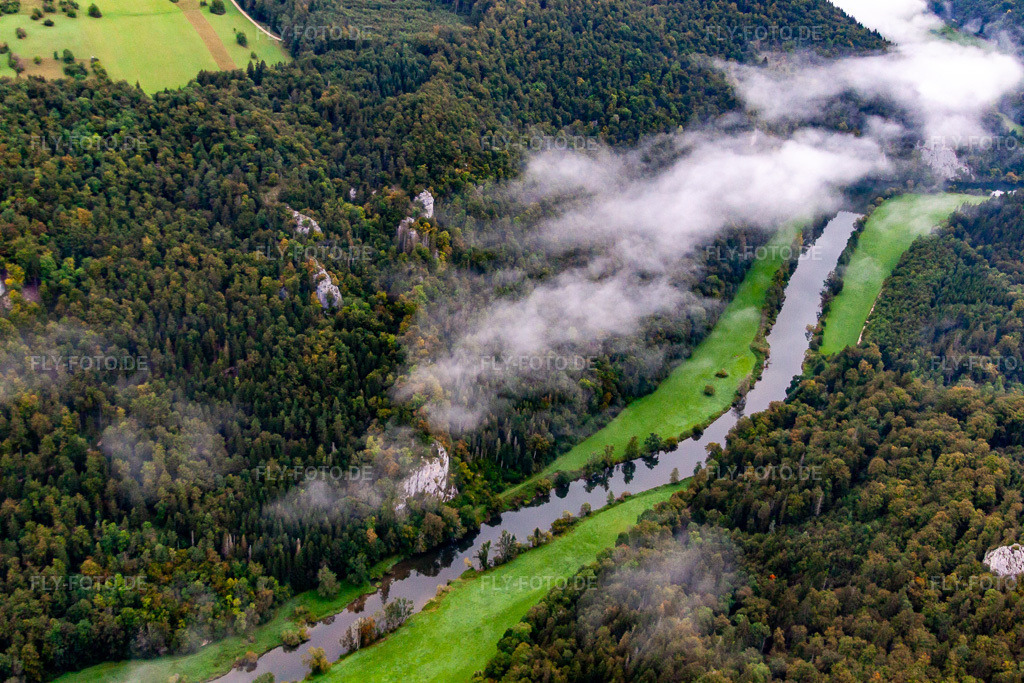 Luftbild: Donaudurchbruch in Fridingen an der Donau im Bundesland Baden-Württemberg in Deutschland. Foto: IMG_71776.jpg vom 31.08.2014 durch Werner Riehm/FLY-FOTO.de