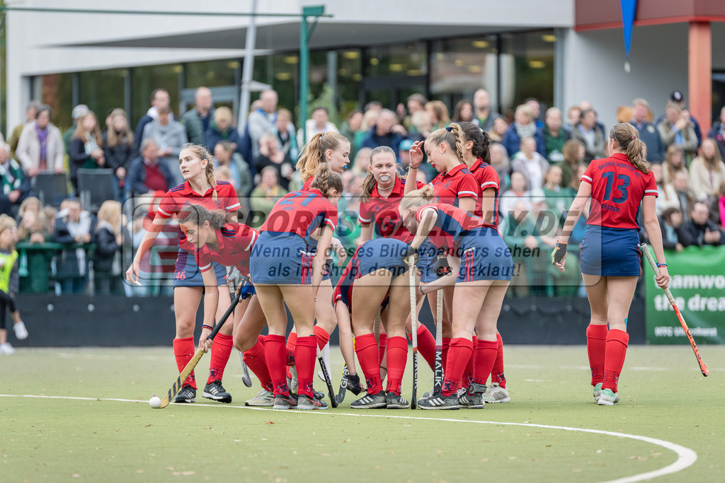 HK_20231022_106055 | Finale Deutsche Meisterschaft Feld WU16 Uhlenhorst Mülheim - Düsseldorfer HC am 22.10.2023 DHC, Düsseldorf ,