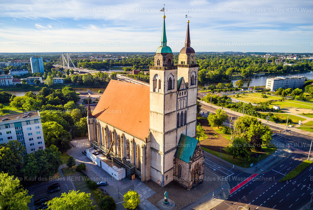 Johanniskirche Magdeburg Haupteingang Jakobstraße Reuter-Allee Demenz -0018 | Die Johannis-Kirche in Magdeburg ist ein ehemaliges Kirchengebäude. Sie wird  als Festsaal und Konzerthalle der Stadt Magdeburg genutzt. - Realisiert mit Pictrs.com
