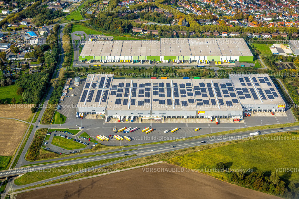 Kamp-Lintfort241013601 | Luftbild, Gewerbegebiet duisport logport IV Logistikzentrum, Pogo Logistikzentrum mit Solardach, Chal-Tec Fulfillment GmbH, Lintfort, Kamp-Lintfort, Ruhrgebiet, Nordrhein-Westfalen, Deutschland