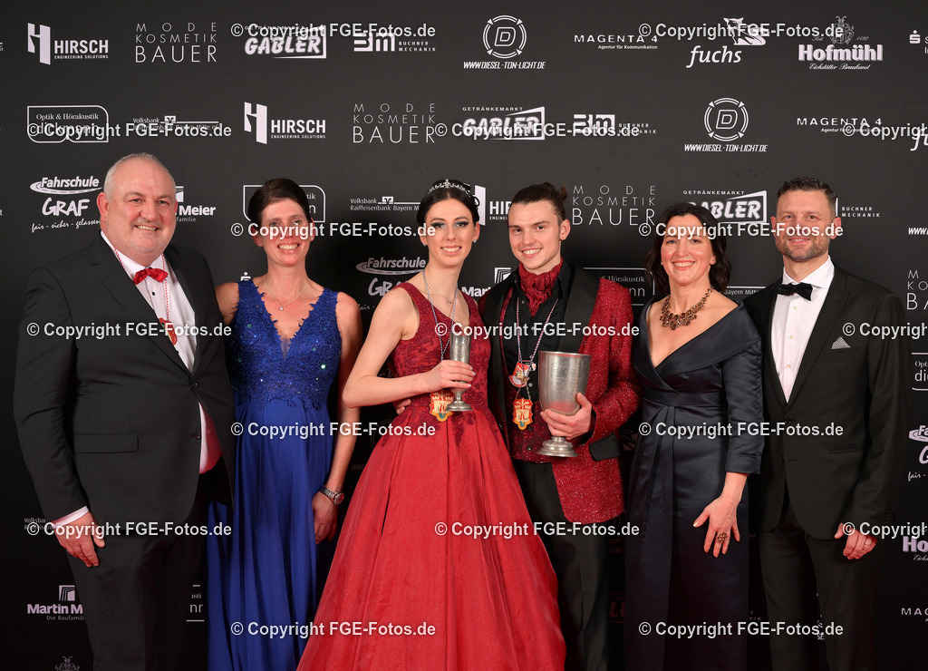 20240113-fge-fotos-0055 | Eröffnungsball der FGE am 13.01.2024 im Alten Stadttheater in Eichstätt. - Realisiert mit Pictrs.com