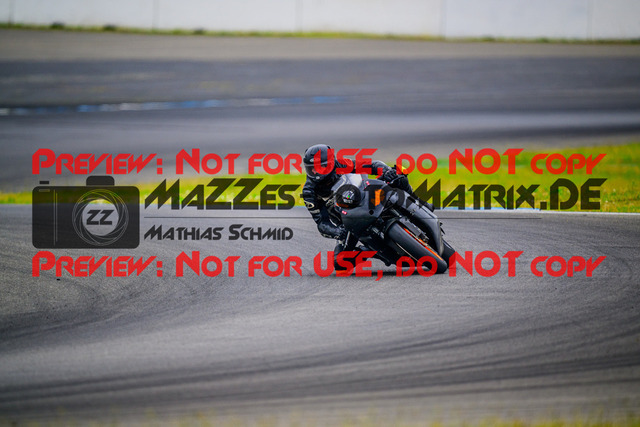 MaZZes_FotoMatrix_240614_6007705_6250 | WEISS